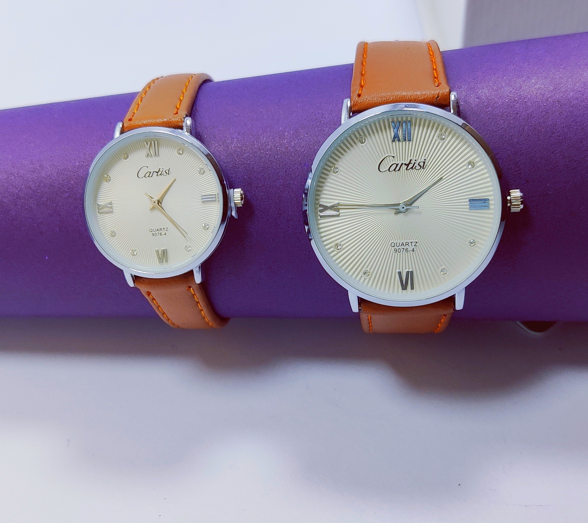 Couple Carrisi Classic Leather Strap Watch Duo - Image 8