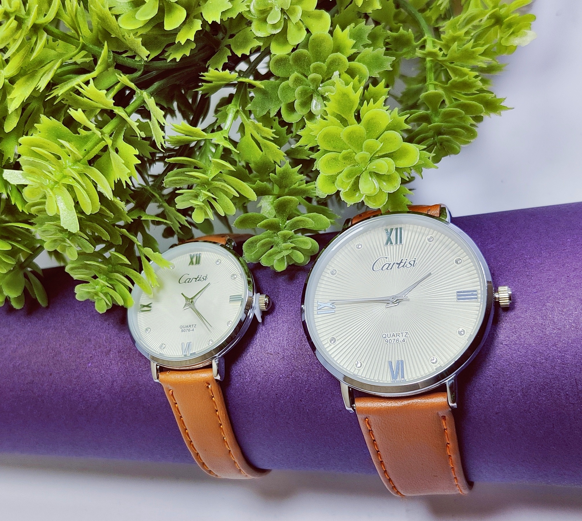Couple Carrisi Classic Leather Strap Watch Duo - Image 4