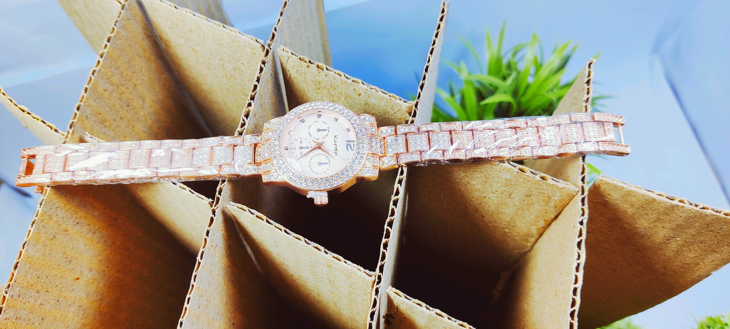 Luxe Radiance Rose Gold Watch For Girls - Image 12